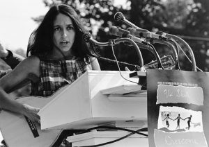 Joan Baez, Erster Dan Aikido